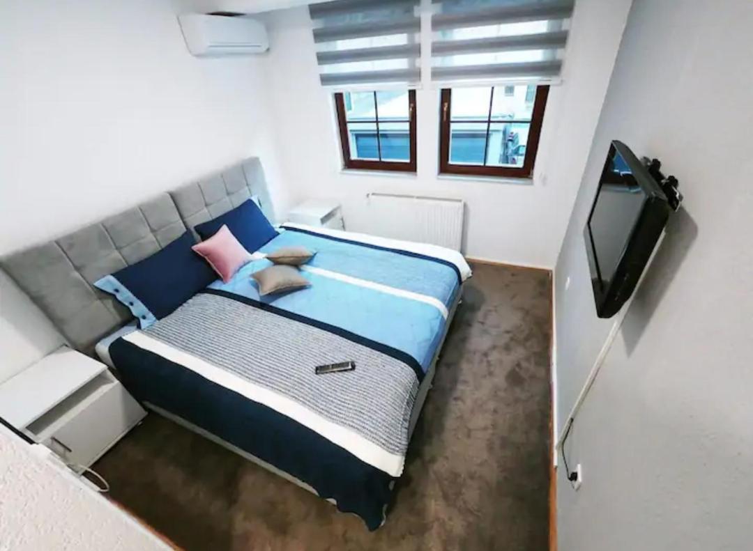 Apartments Room Marrakech Сараево Экстерьер фото
