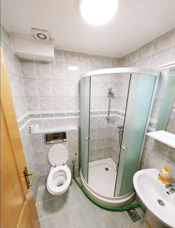 Apartments Room Marrakech Сараево Экстерьер фото