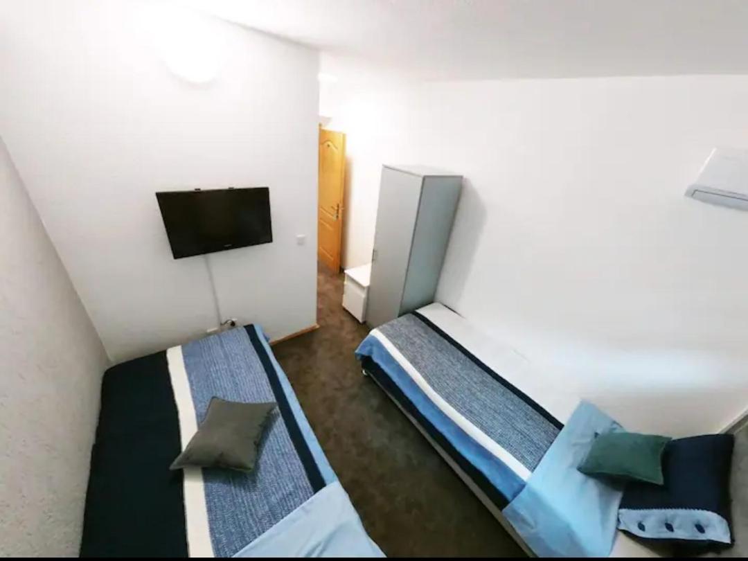 Apartments Room Marrakech Сараево Экстерьер фото
