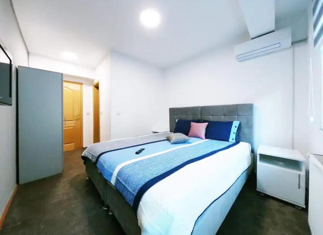 Apartments Room Marrakech Сараево Экстерьер фото